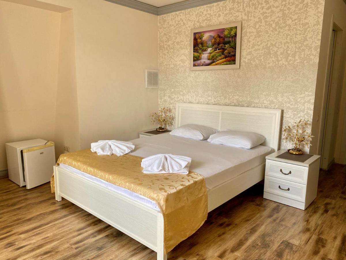 SPA Hotel Karakas Sukhumi Bagian luar foto