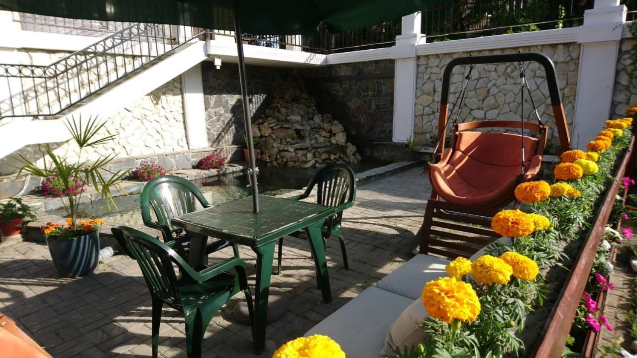 SPA Hotel Karakas Sukhumi Bagian luar foto